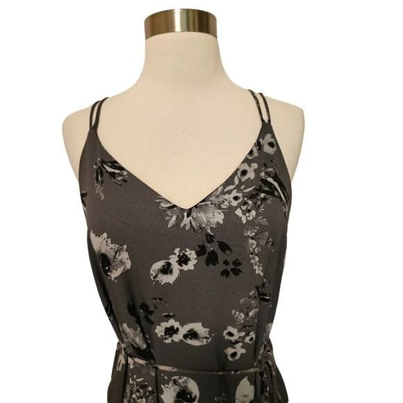 Maurices Gray Short Dress Size Medium Floral Print Spaghetti Straps - Picture 6 of 8